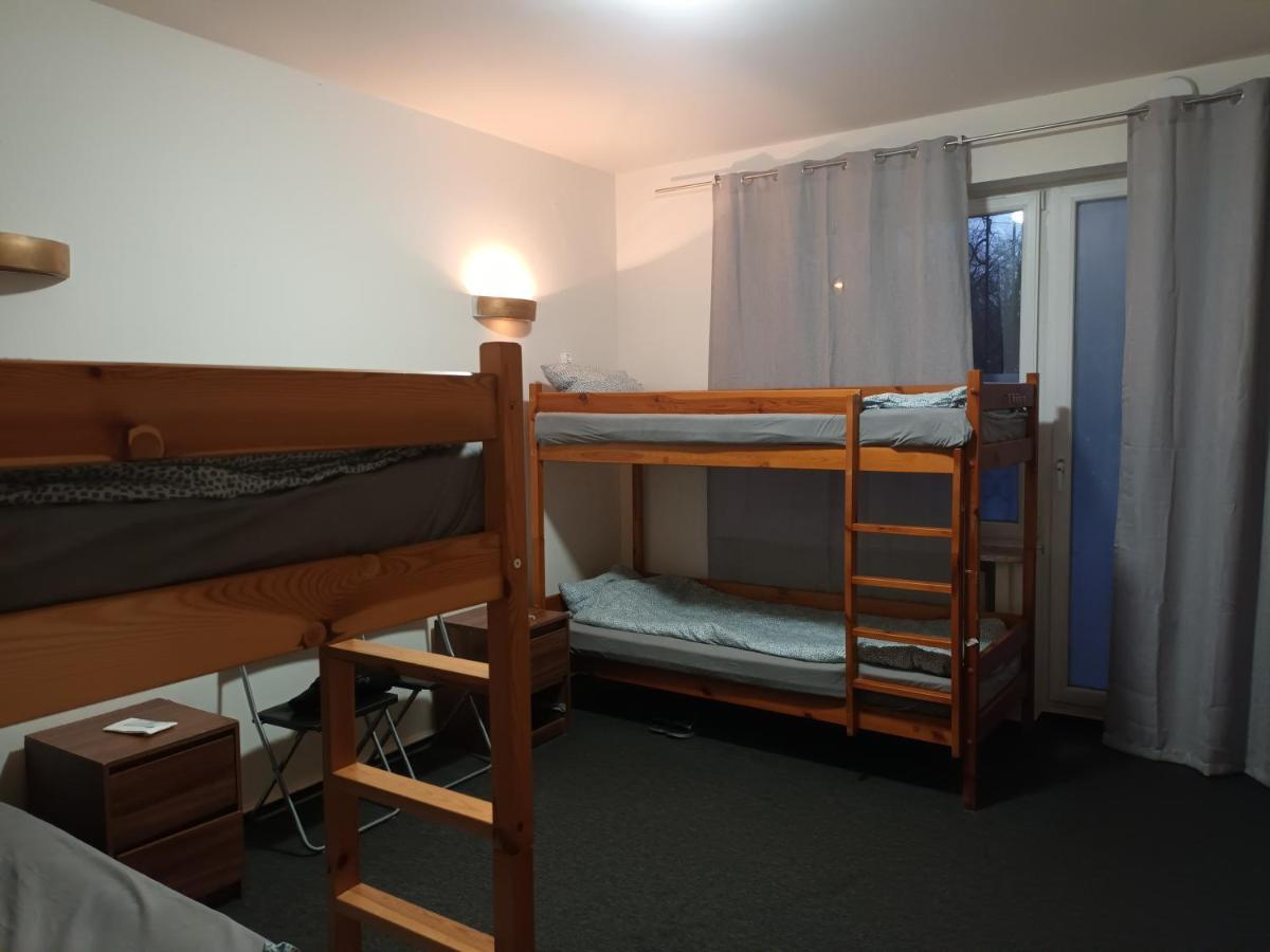 Polsland Hostels Airport Βαρσοβία Εξωτερικό φωτογραφία