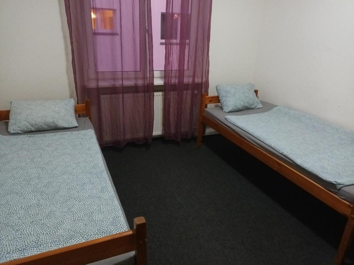 Polsland Hostels Airport Βαρσοβία Εξωτερικό φωτογραφία